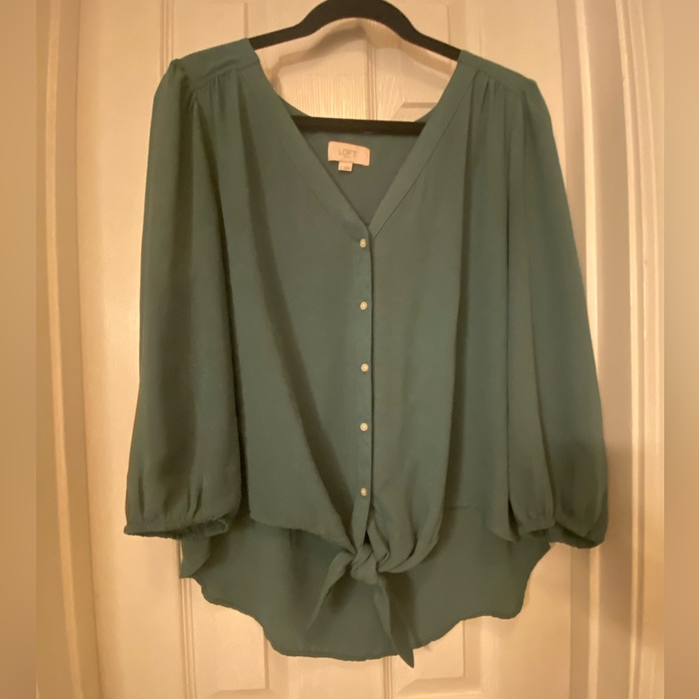Super cute button down, tie front shirt from Loft, size large